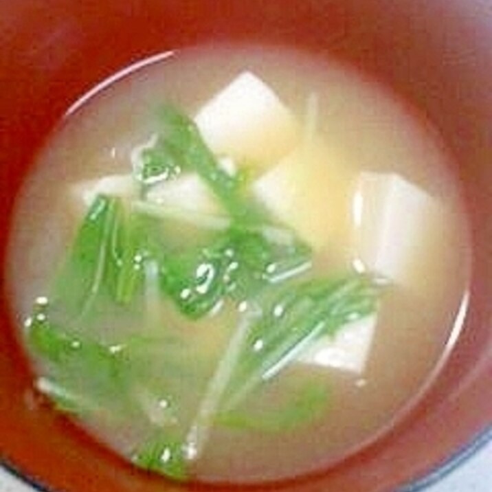 豆腐と水菜の味噌汁